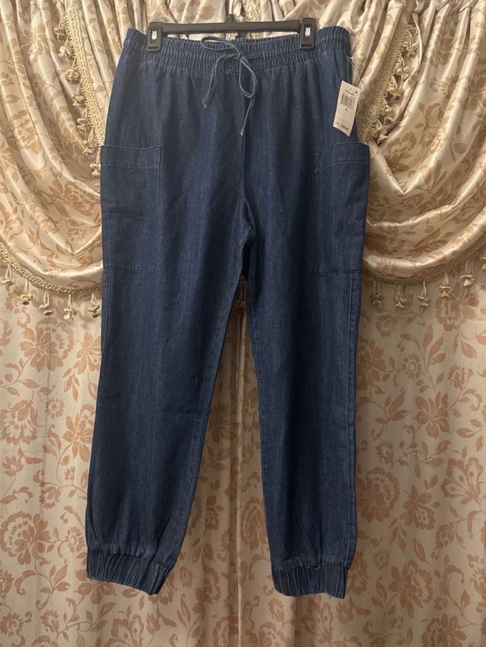 Indigo Rein Darkwash Denim Joggers Size: XL